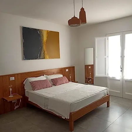 Panzió A Est Otranto